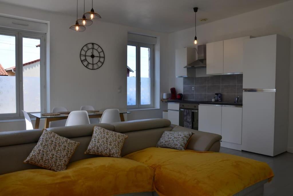 Gite De La Gare - Avec Parking Apartment Hesdigneul-les-Boulogne Bagian luar foto
